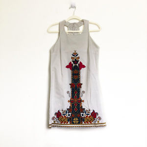 Blanco White Sleeveless Dress with Middle Pattern